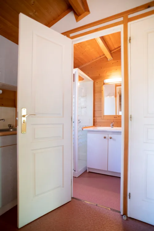 Huuraccommodatie(s) - Chalet Edelweiss - 2 Kamers - image n°7 - Camping Paradis - Bois Simonet