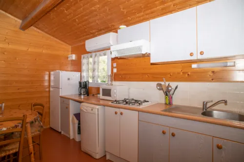 Huuraccommodatie(s) - Chalet Edelweiss - 2 Kamers - image n°4 - Camping Paradis - Bois Simonet