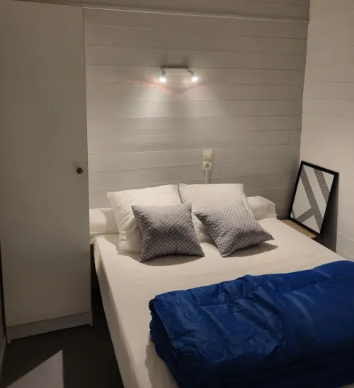 Location - Chalet Mimosa Bleu - 3 Chambres - image n°3 - Camping Paradis - Bois Simonet