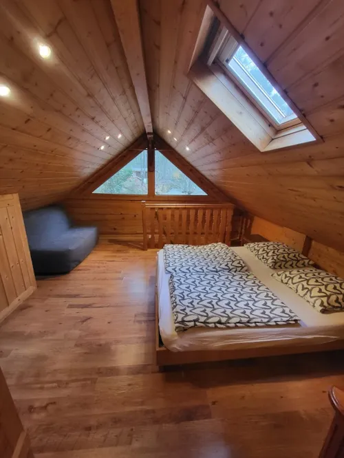 Location - Chalet Savoyard - 2 Chambres - image n°7 - Camping Paradis - Bois Simonet