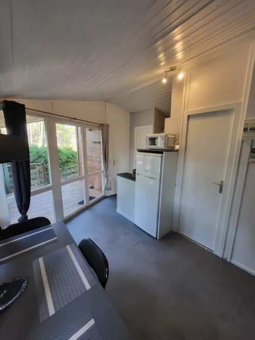Location - Chalet Fougere - 2 Chambres - image n°3 - Camping Paradis - Bois Simonet