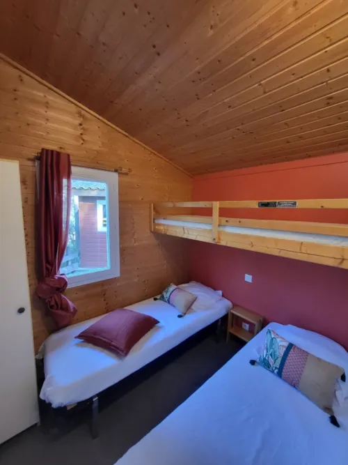 Location - Chalet Fougere - 2 Chambres - image n°7 - Camping Paradis - Bois Simonet