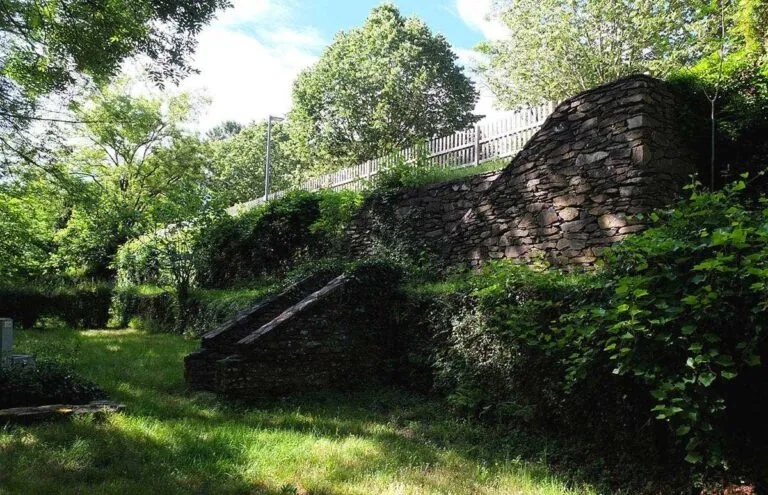 Emplacement - Emplacement Nu / Bord De Rivière / Sans Éléctricité - Camping Le Moulin de Gournier
