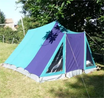Accommodation - Pitch Ready To Camp 70' Caravan + Vintage Tent - Camping Le Moulin de Gournier