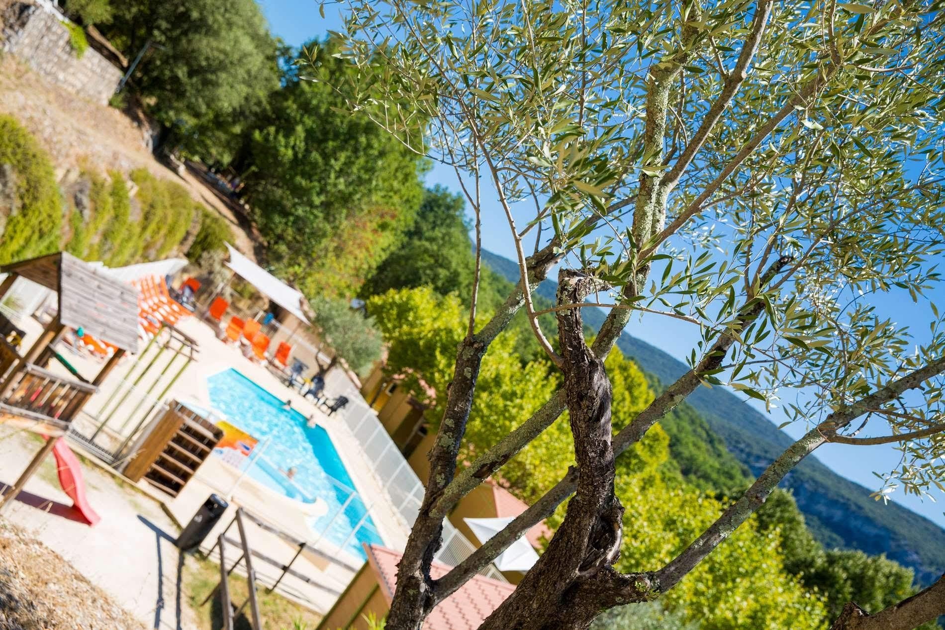 CAMPING LE VIEUX VALLON — Photo 3