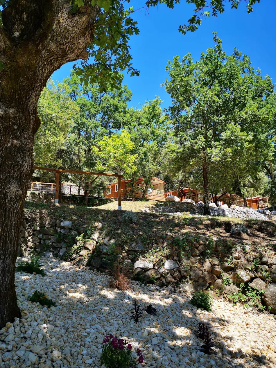 CAMPING LE VIEUX VALLON