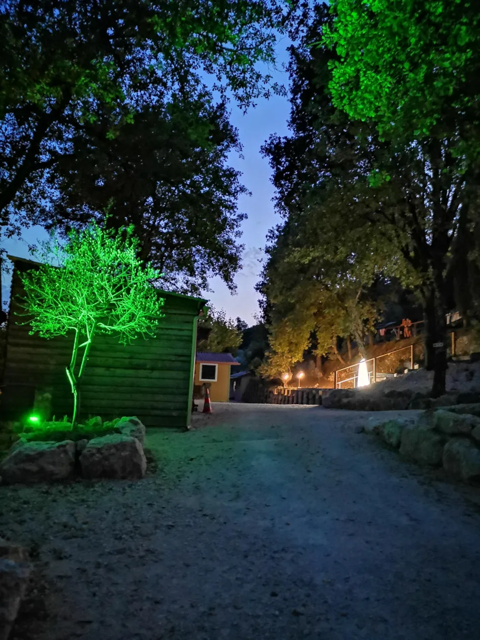 CAMPING LE VIEUX VALLON