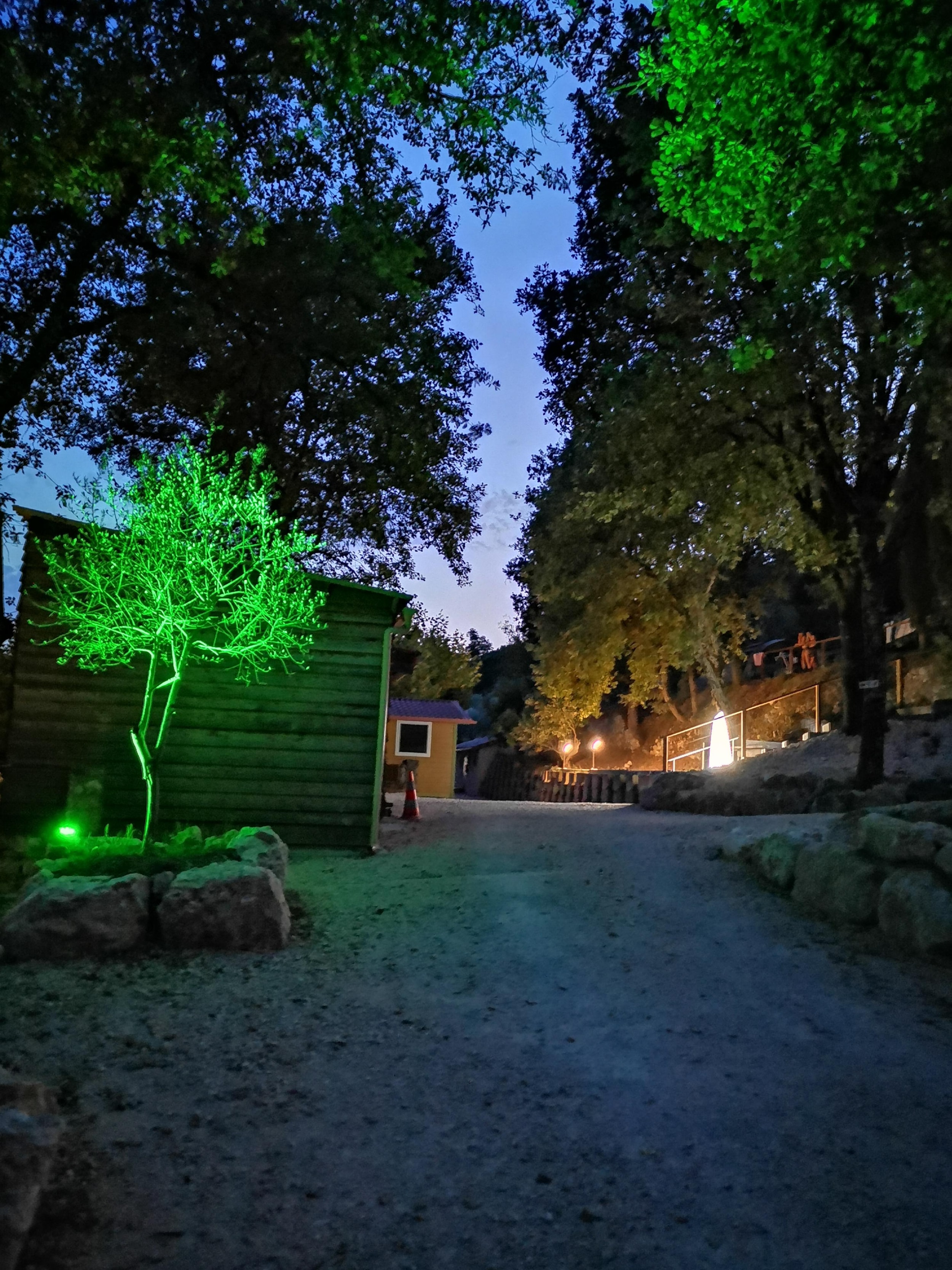 CAMPING LE VIEUX VALLON — Photo 9