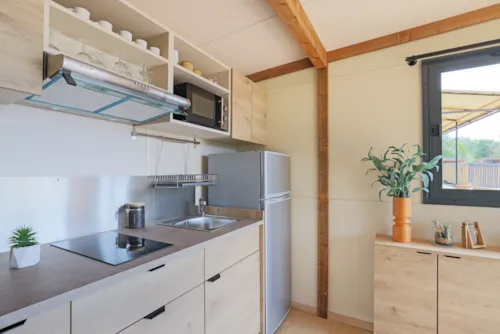 Huuraccommodatie(s) - Chalet Premium - image n°5 - CAMPING LE VIEUX VALLON