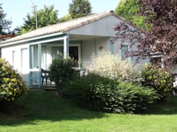 Location - Location Chalet 28M² Tv (2 Chambres) Confort - Camping Le Rouge Gorge****