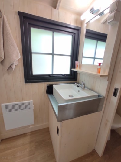 CABANE LODGE PREMIUM SOLARO 1 CH 2/4 PERS CLIM TV — 7