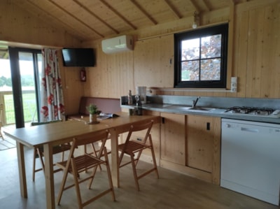 CABANE LODGE PREMIUM BORA BORA 3 CH 7 PERS CLIM TV LAVE VAISSELLE — 7