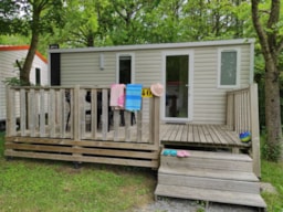 Location - Location Mobilhome 23M² (2 Chambres) Eco 4 Personnes - Camping Le Rouge Gorge****