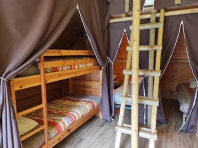 Tent LODGE 24m² (3 bedrooms + mezzanine) — 4