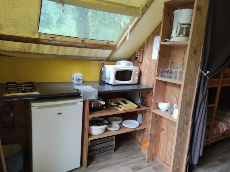 Location Tente Lodge 24M² (3 Chambres + Mezzanine)