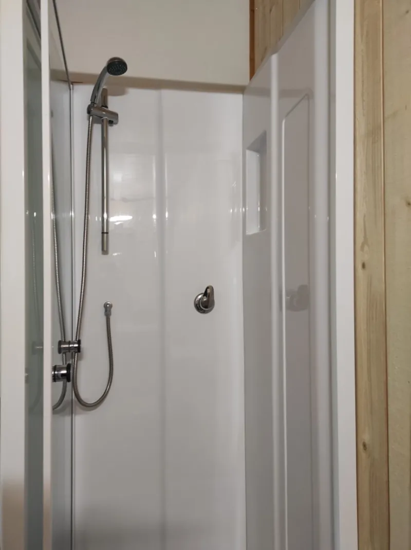 New Chalet 17M² Tv (1 Chambre) 2 Adultes 2 Enfants -12Ans