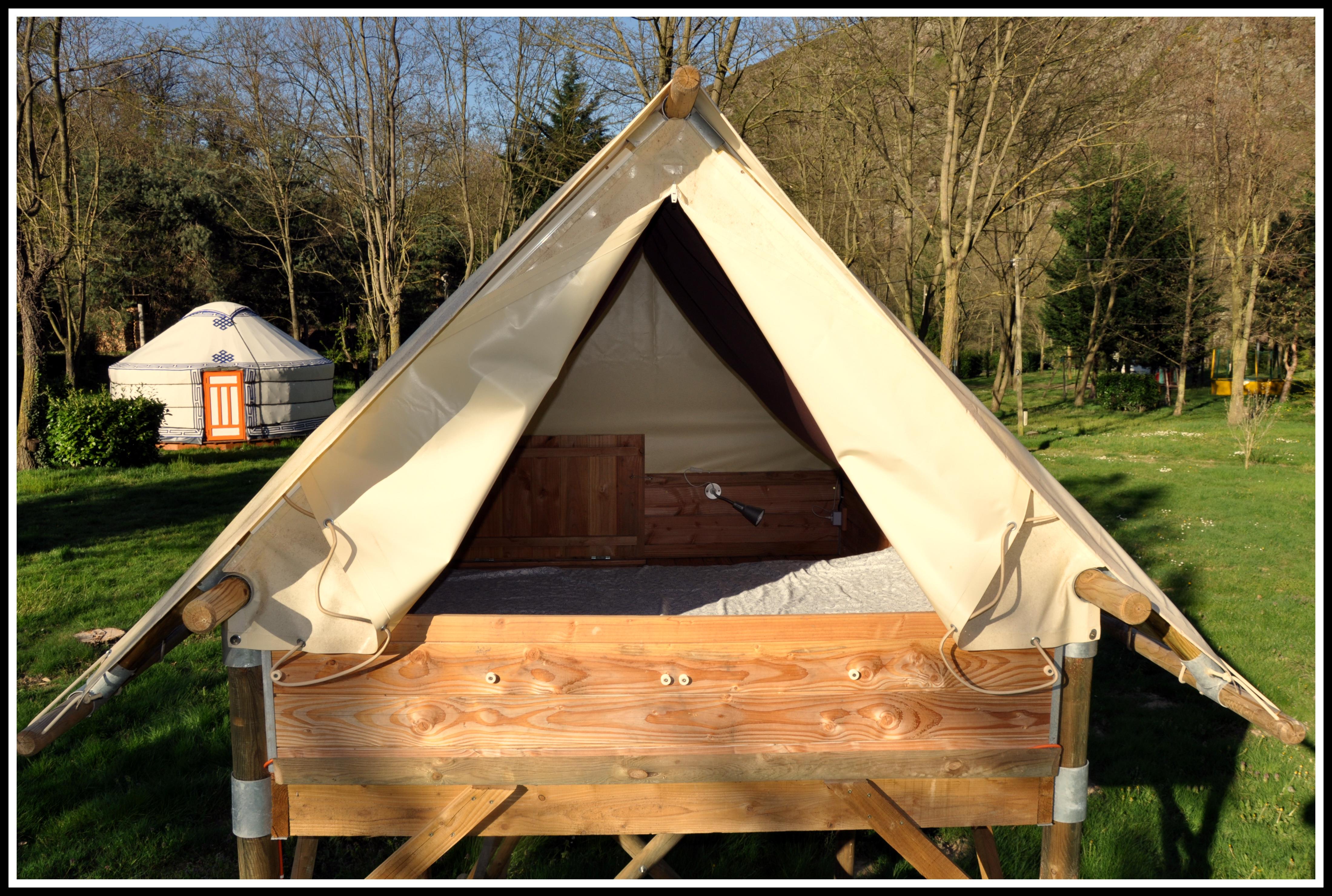 Bivouac Tent to book at Camping le Viaduc