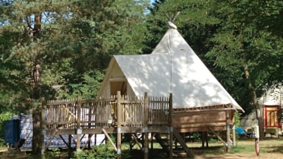 Tipi Lodge