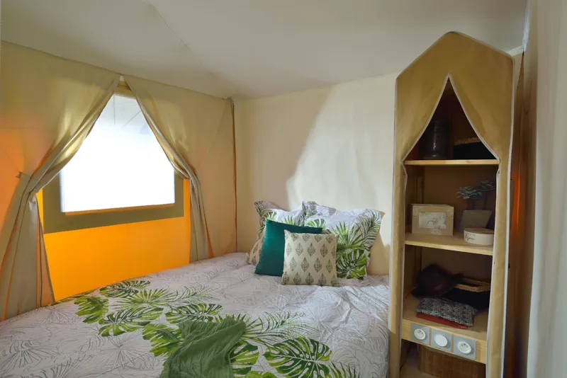 Jungle Lodge