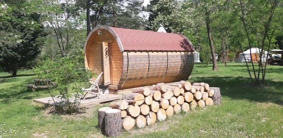 Camping Ushuaïa Villages Le Viaduc