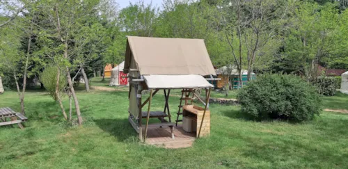 Location - Tente Bivouac Perchée - image n°5 - Ushuaïa Villages - Camping Le Viaduc ***