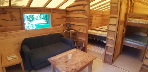 Location - Cabane Trappeur - image n°8 - Ushuaïa Villages - Camping Le Viaduc ***