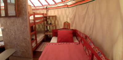 Yurt with bathroom for 5 people