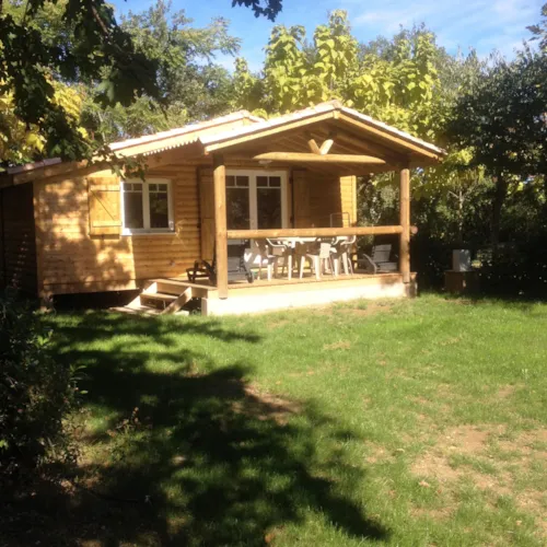 Mietunterkunft - Chalet Prestige 35M² - Klimaanlage + Tv - image n°2 - CAMPING LA SOURCE