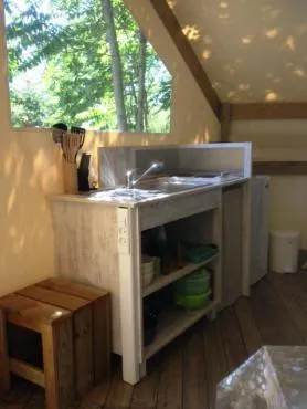Mietunterkunft - Zelt Nature Lodge (Ohne Sanitäranlagen) - image n°2 - CAMPING LA SOURCE