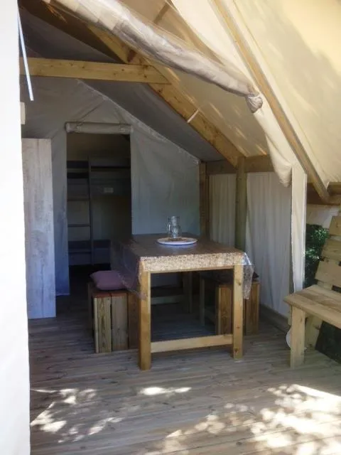 Mietunterkunft - Zelt Nature Lodge (Ohne Sanitäranlagen) - image n°3 - CAMPING LA SOURCE