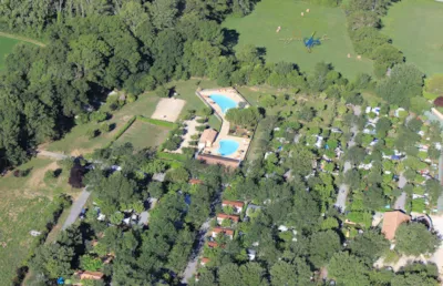 CAMPING LA SOURCE - Auvergne-Rhône-Alpes - Image n°4 CAMPING LA SOURCE - Auvergne-Rhône-Alpes - Image n°4