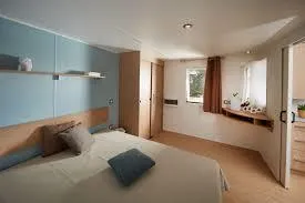 Mietunterkunft - Mobil-Home Pmr 35M² 2 Chambres - Climatisé + Tv - image n°2 - CAMPING LA SOURCE