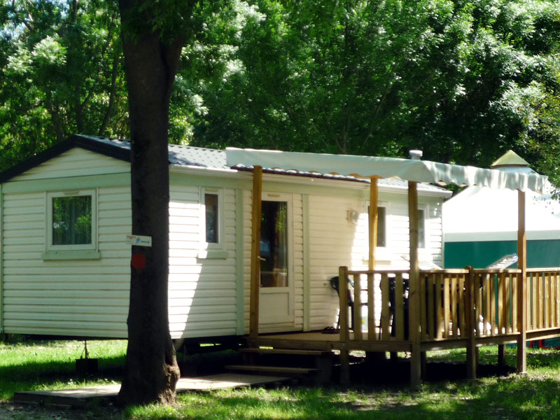 Accommodation - Mobile-Home Irm Standard - CAMPING DU LION