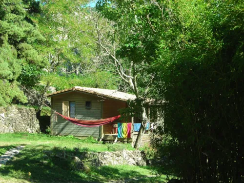 Huuraccommodatie(s) - Chalet Lavande Basic - image n°2 - Camping Les Lavandes