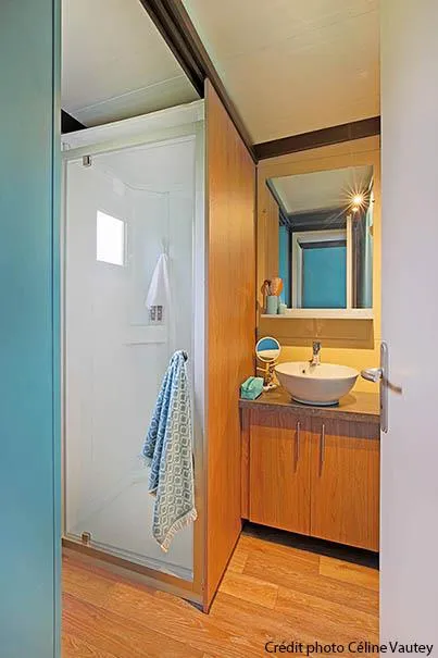 Huuraccommodatie(s) - Chalet Thym Comfort - image n°5 - Camping Les Lavandes