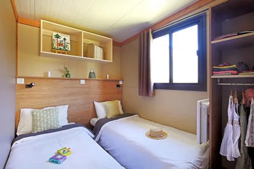 Huuraccommodatie(s) - Chalet Laurier Comfortabel Voor Grote Gezinnen - image n°7 - Camping Les Lavandes
