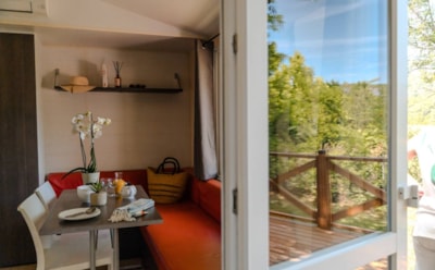 COTTAGE - 2 BEDROOMS -  32M² WITH TERASSE - AIRCO - TV .
