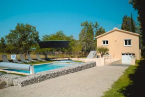 Locatif - VILLA SOLEYA -  75M²- CLIMATISATION - JACUZZI - PISCINE - TERRAIN CLOS - 1500M² - TV. - Camping du Pont