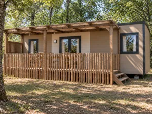 Locatif - MOBI HOME IROISE – 2 SCHLAFZIMMER – 34 m² – TERRASSE 18 m² – KLIMAANLAGE – TV – 2 BADEZIMMER - Camping du Pont