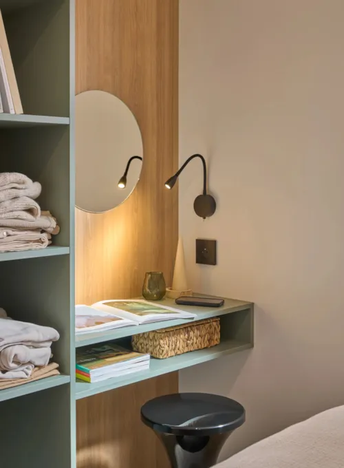 Location - Mobi Home Iroise - 2 Chambres - 34M²-Terrasse 18M² - Climatisation - Tv . 2 Salles De Bain - image n°6 - Camping du Pont