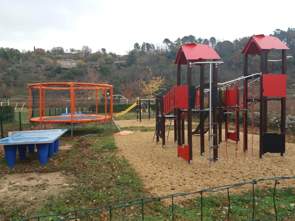 CAMPING LES HORTENSIAS