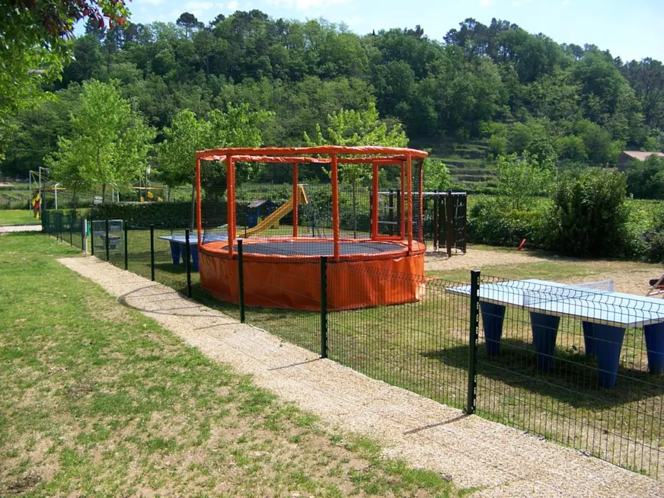 CAMPING LES HORTENSIAS