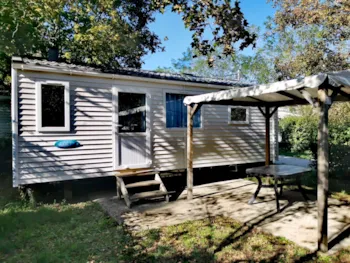 Location - Mobil-Home  2 Chambres+ - CAMPING LES HORTENSIAS