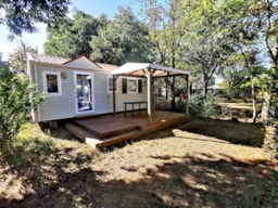 Mietunterkunft - Mobile Home 2 Bedrooms With Air-Conditioning (On Sunday July/August) - CAMPING LES HORTENSIAS