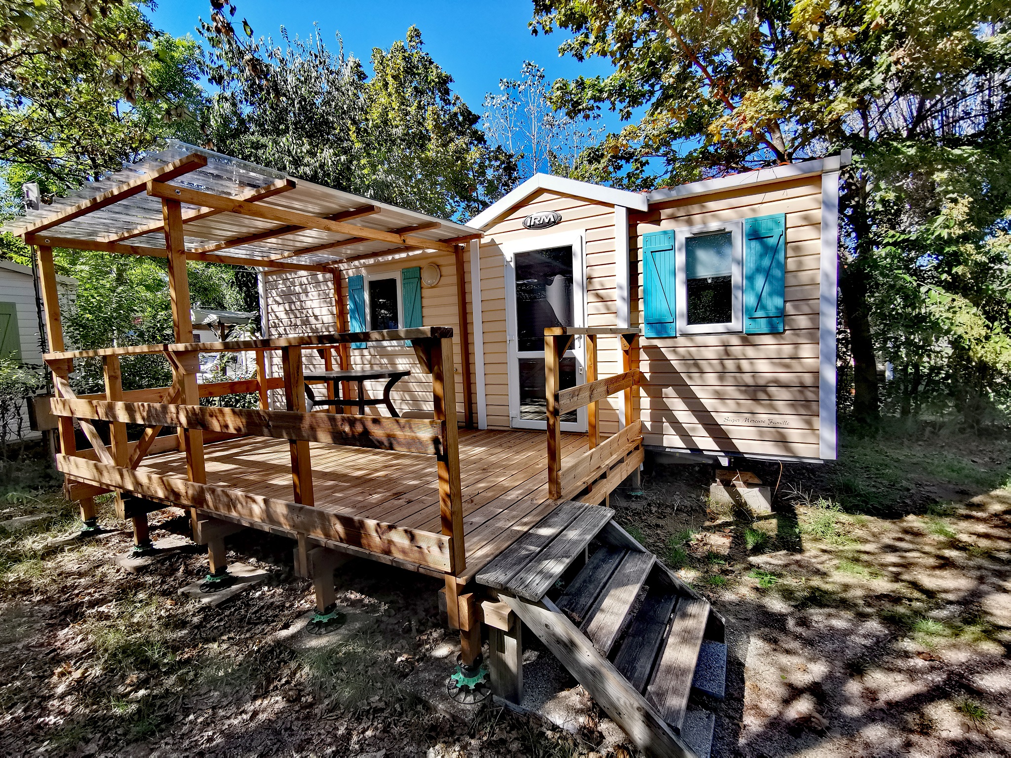 Mobile Home 2 Bedrooms+ (On Sunday July/August)