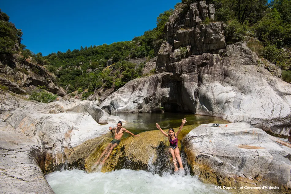 CAMPING LES HORTENSIAS