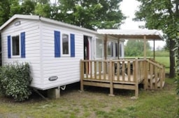 Huuraccommodatie(s) - Stacaravan 2 Slaapkamers - 30M² - Overdekt Terras + Airconditioning - CAMPING LE CHASSEZAC