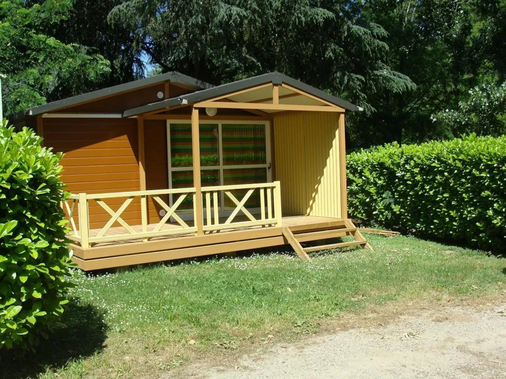 Location - Chalet - 2 Chambres - 35M² - Terrasse En Bois - CAMPING LE CHASSEZAC