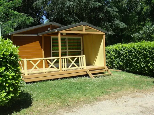 Location - Chalet - 2 Chambres - 35M² - Terrasse En Bois - image n°1 - CAMPING LE CHASSEZAC