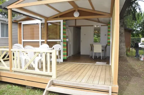 Location - Chalet - 2 Chambres - 35M² - Terrasse En Bois - image n°2 - CAMPING LE CHASSEZAC